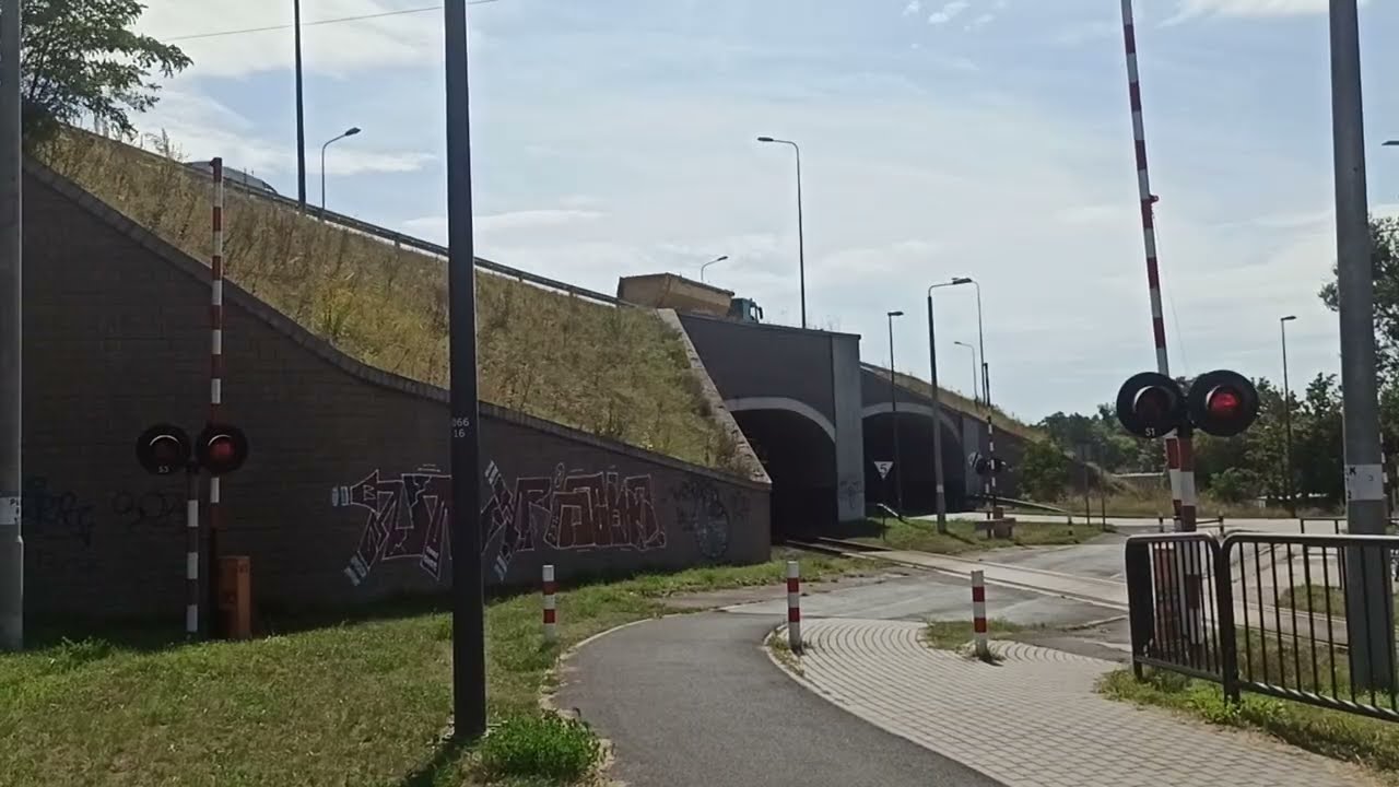 (PL) Przejazd kolejowy Poznań Karolin // (28.07.2025) // Railway crossing
