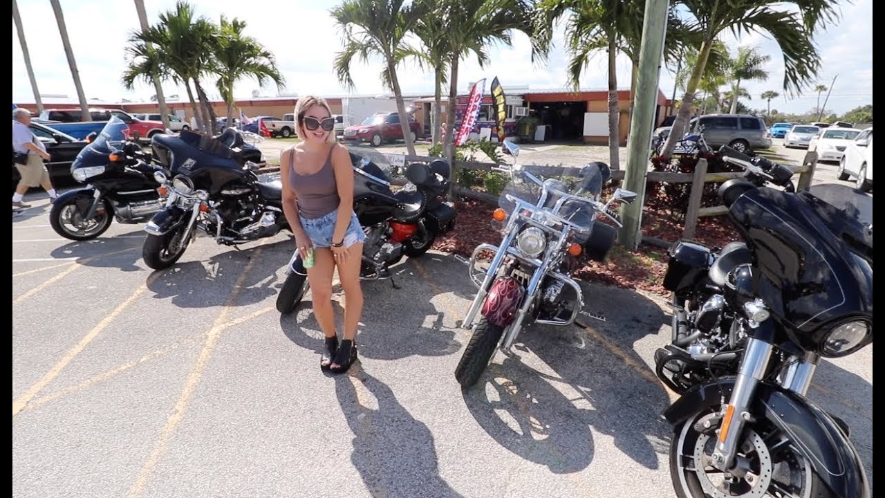 FLEA MARKET FAMILY ADVENTURE Renningers Melbourne Florida YouTube