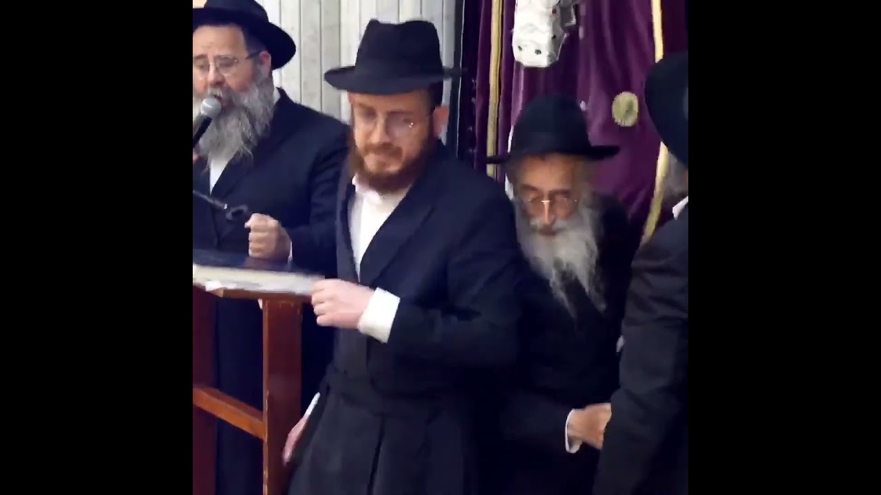 הגבאי ר' משה הורביץ שי' בריקוד יחי
