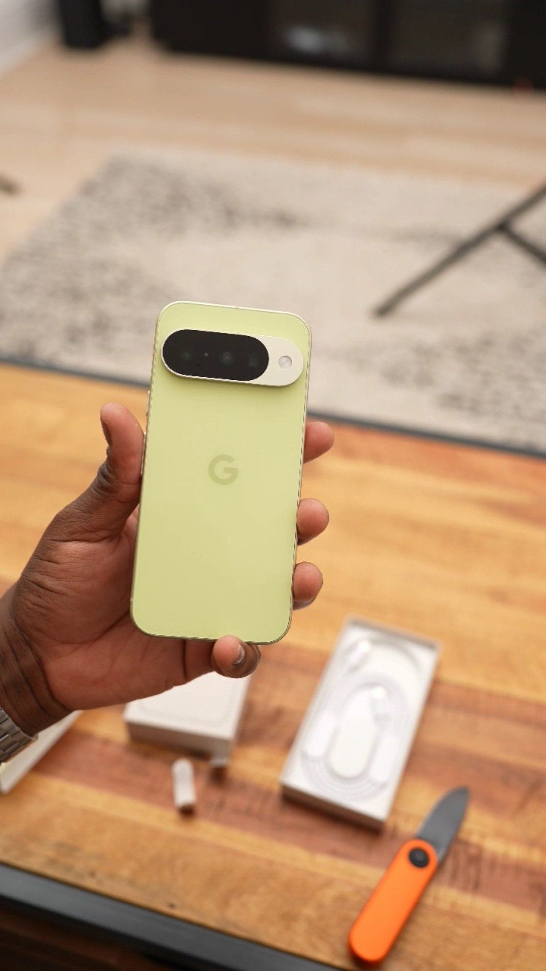 Pixel 10 Unboxing: Lemongrass! - YouTube