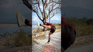 540 Hook kick🔥#kick #taekwondo #karate #kickboxing #muaythai #shortfeed #videoshort #ytshorts