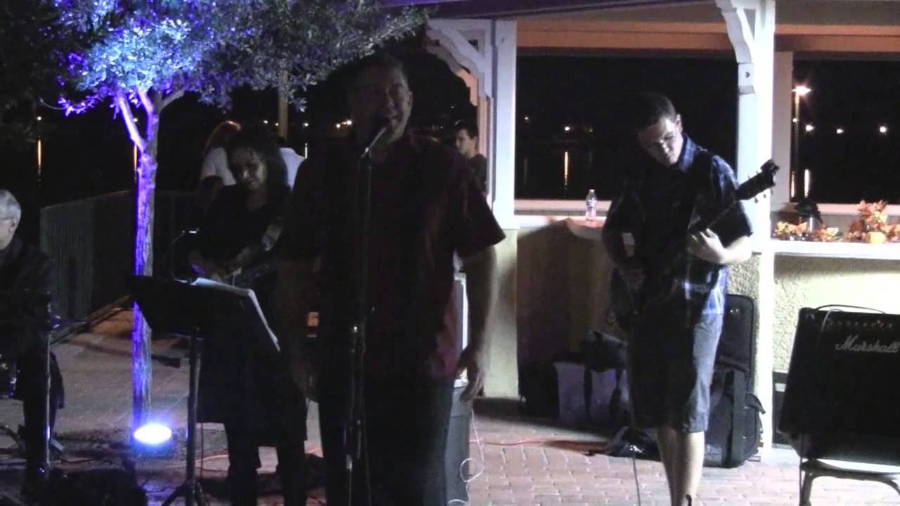 VeeRonna w Band snippet