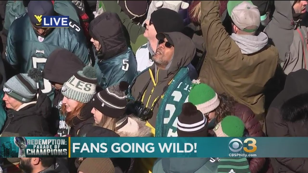 Eagles Fans Soak Up Super Bowl Victory Parade - YouTube