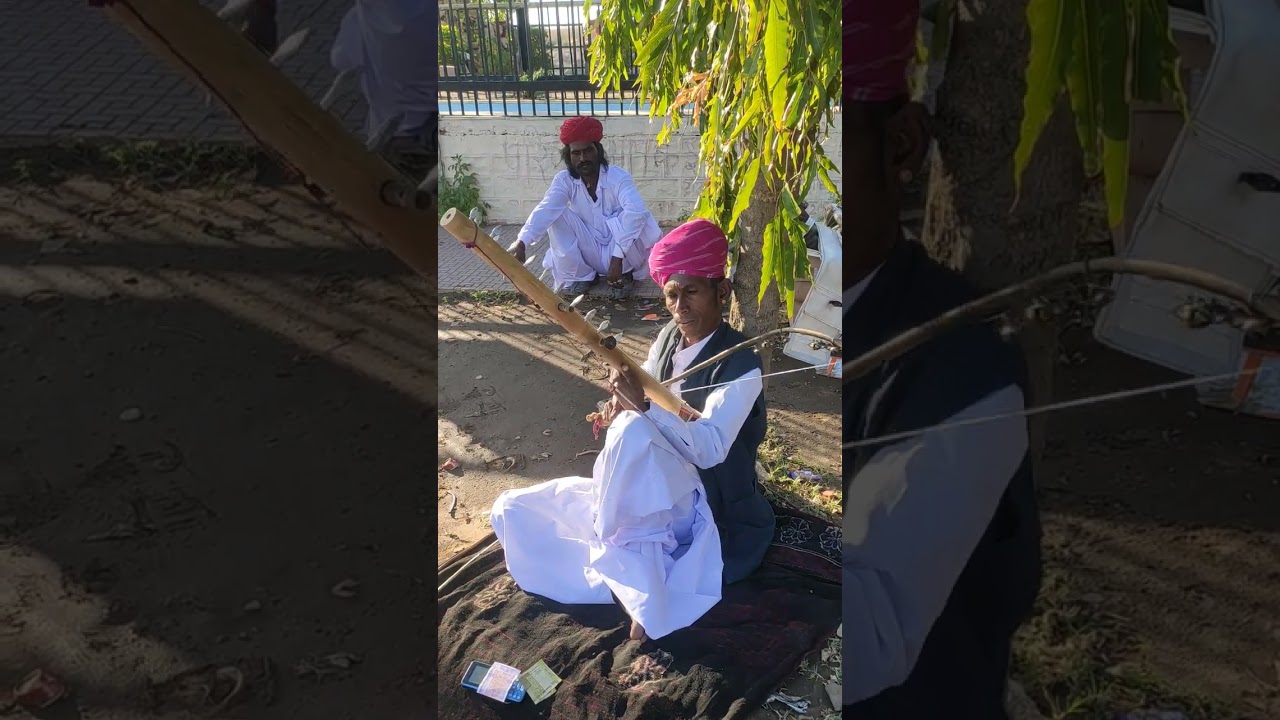 Rajasthan folk music, street Artist Performance.
