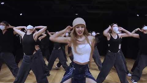 Thumbnail of LISA - 'MONEY' DANCE PRACTICE VIDEO