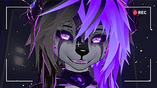 E-Girls FREAK Out Over A Camera In VRChat screenshot 5