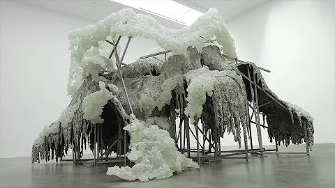 Lynda Benglis at Blum & Poe