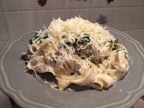 Video: Fettuccine Kermakastikkeessa Ja Kantarelleja