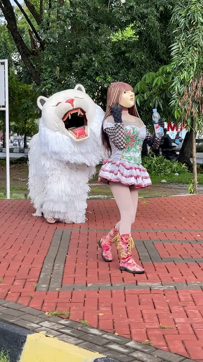 Rika followed by Canmacanan