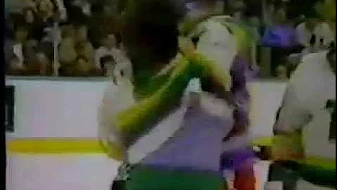 Ron Greschner vs George Ferguson Feb 9, 1984