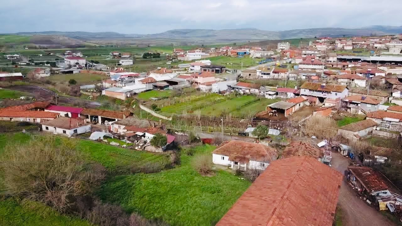 SATILIK 3090 m2 % 40 İKİ KAT KONUT İMARLI KÖY EVİ ARSASI DEMİRELLİ İNŞAAT TEMEL ÇATIYA 05397836800