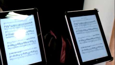 Turning pages on 2 iPads w/ 1 AirTurn & unrealBook