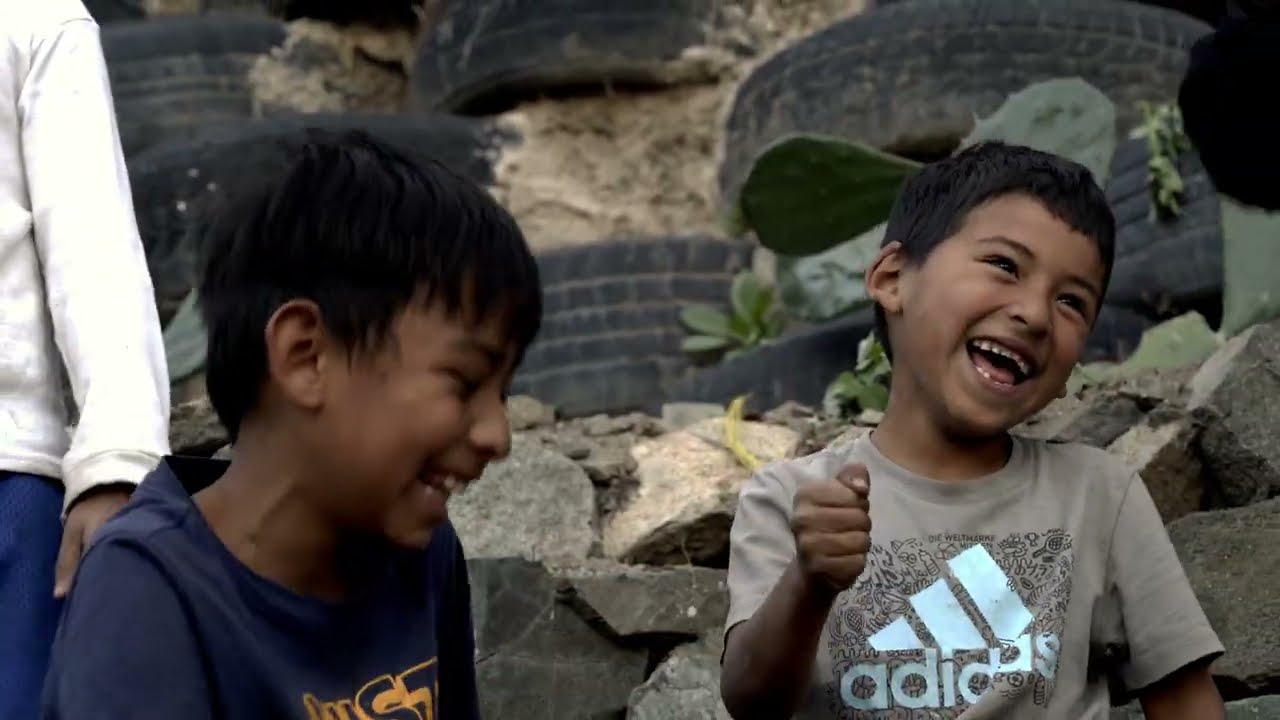 TIRAME LA PISTA - JR LU FT DOBLE MF & YEDER DM