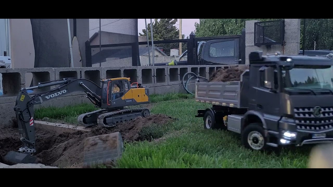 Excavadora rc Double E y camion volcador rc Kabolite k5701