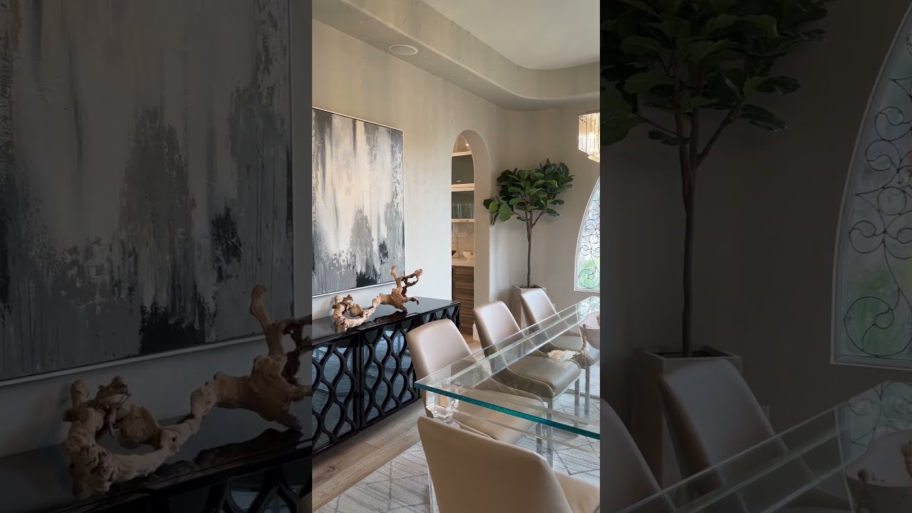 Formal dining room 😍 