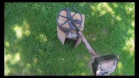 etrac comparing 2 tone and 4 tone ferrous and multi tone conductive