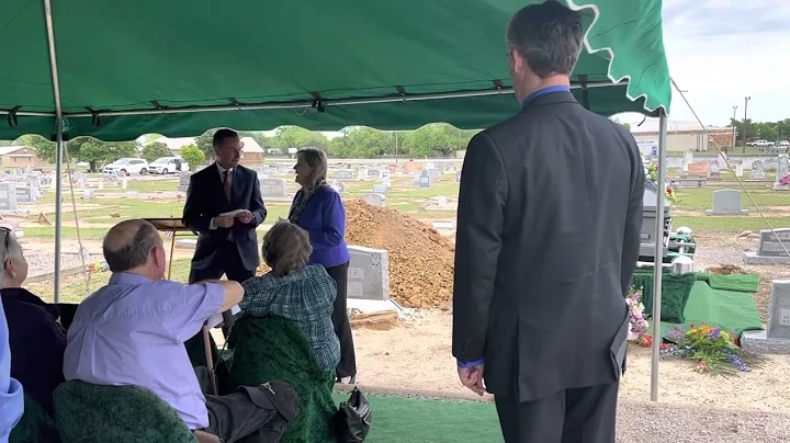 Graveside service for Kenneth Cantrell