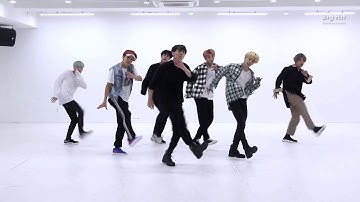 Things You Didn’t Notice In The BTS (방탄소년단) 