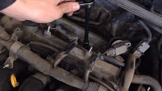 How to change spark plugs Toyota 1.4 VVTi