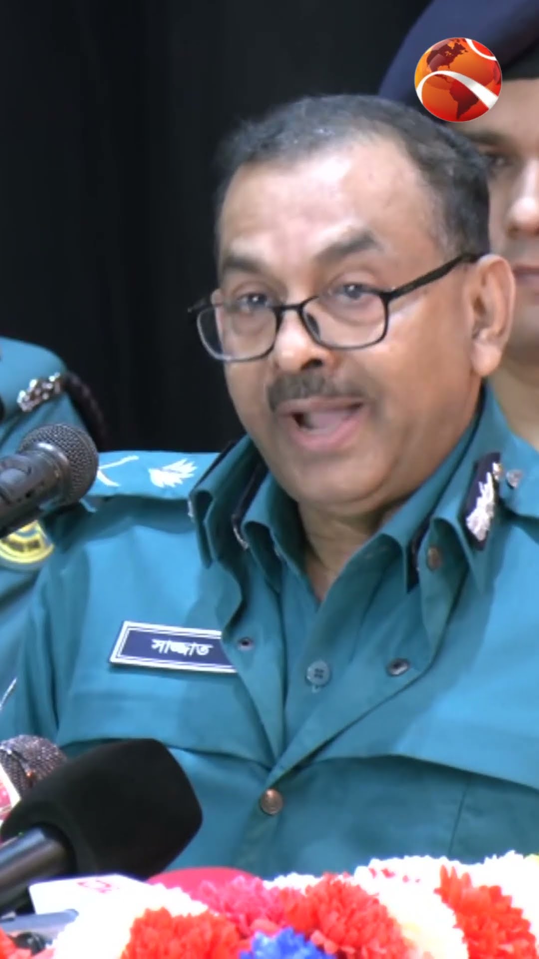 ছিনতাইয়ের হাত থেকে বাঁচতে যা বললেন ডিএমপি কমিশনার #dmp #police #crimezone #চ্যানেল২৪ #channel24
