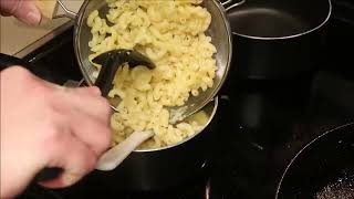 Bacon Cheeseburger Mac and Cheese - Cast Iron Wednesday