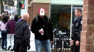 التبول فى الشارع ورد فعل الشرطة البريطانية screenshot 5