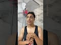 شوف الحج عملية لما شاف ابنه بيصور نفسه في الحمام