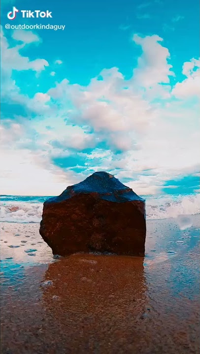 Story WA terbaru pemandangan pantai indah 😚