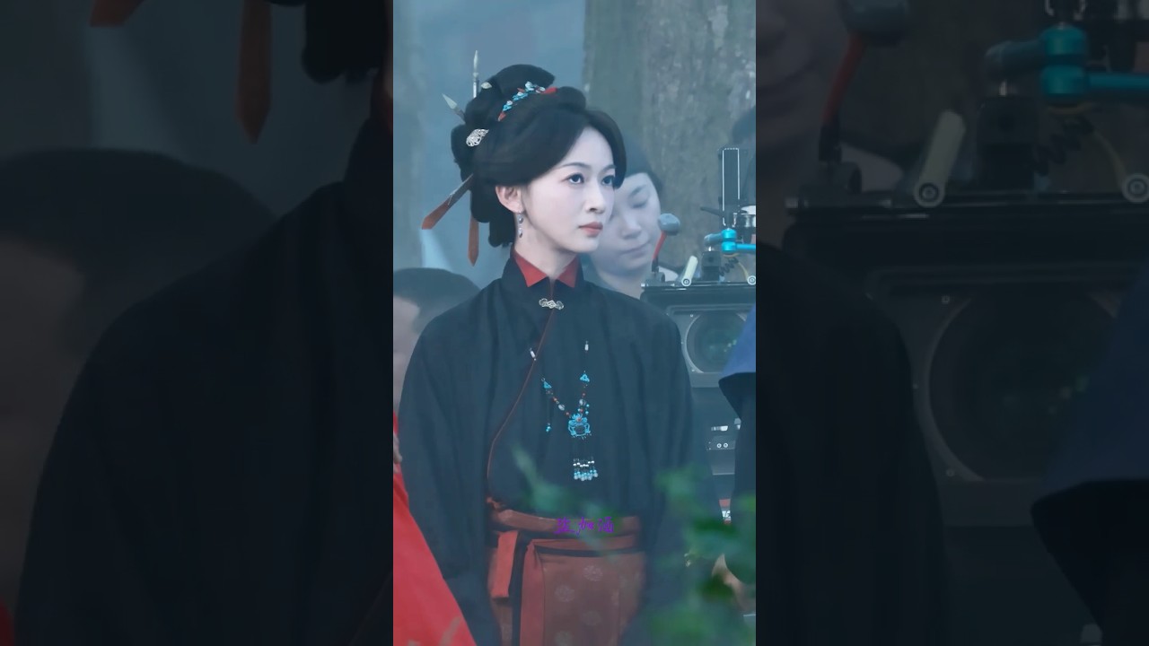 吴谨言 片场卿卿美美哒