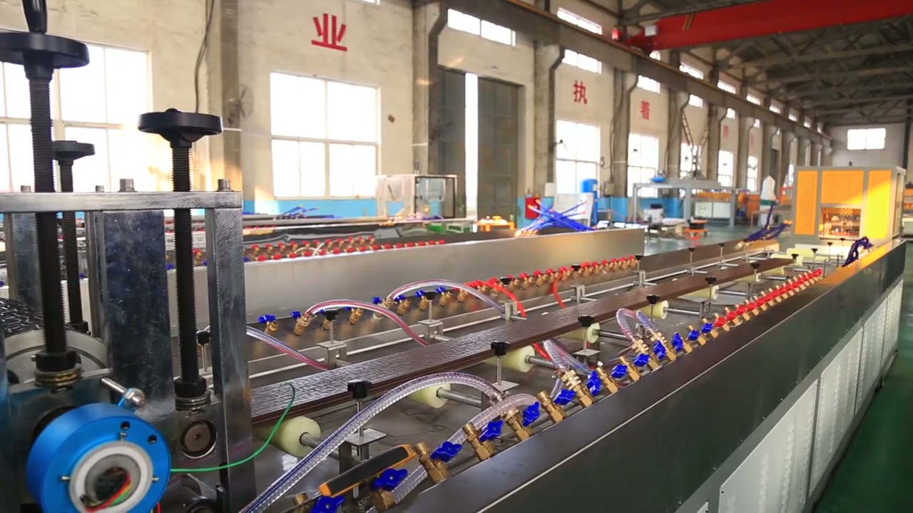 Wood Plastic WPC decking machine co-extrusion 3D  deep embossing wooden pattern