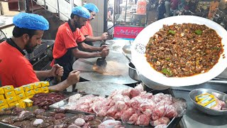 KATAKAT Masters At Bolan - Hussainabad Food Street Karachi | Special Liver Brain Masala in Street