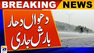 Major road blocked in Mansehra due to landslides | Heavy rain