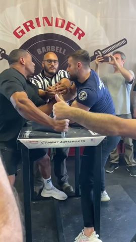 ARMSHARK ARMWRESTLING