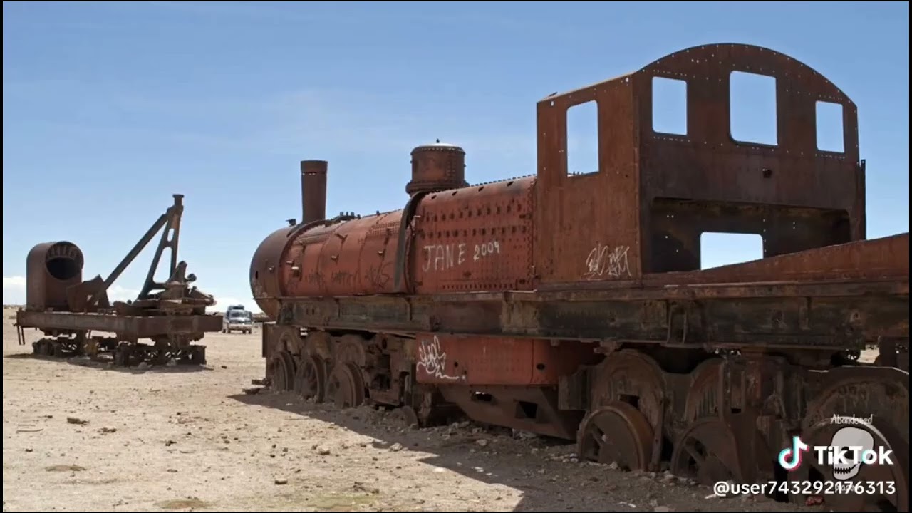 (Reupload) Abadoned Trains In USA
