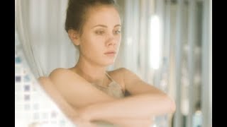 皮膚が剥がれてく／映画『スキン・コレクター』予告編