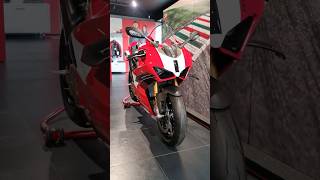 2023 Ducati Panigale V4-R