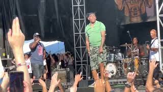 Coolio - Gangsta’s Paradise (His final performance in concert @ Riot Fest Resimi