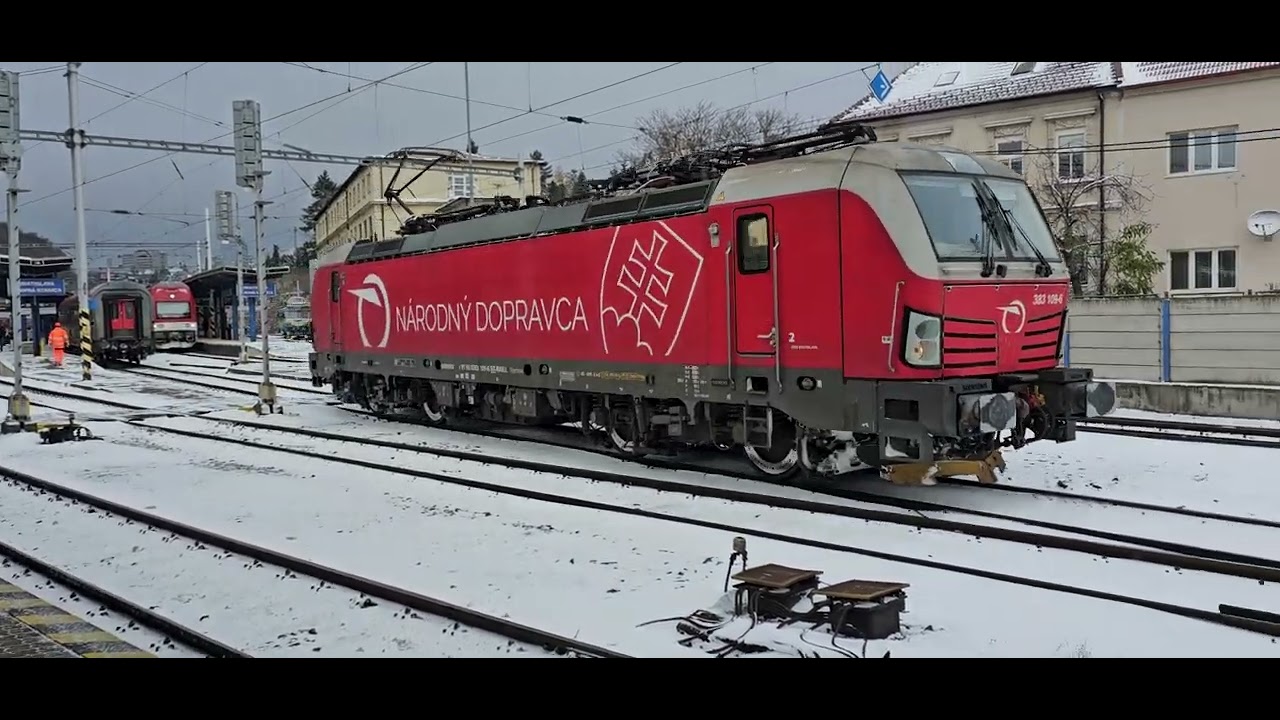 SK Class 383 - 383109 departing Bratislava Station 23/11/25