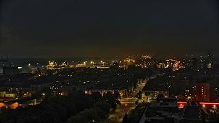 4K 🌌 Rami ir romantiška pavasario naktis • Gegužės 22 d. • Penktadienio panorama