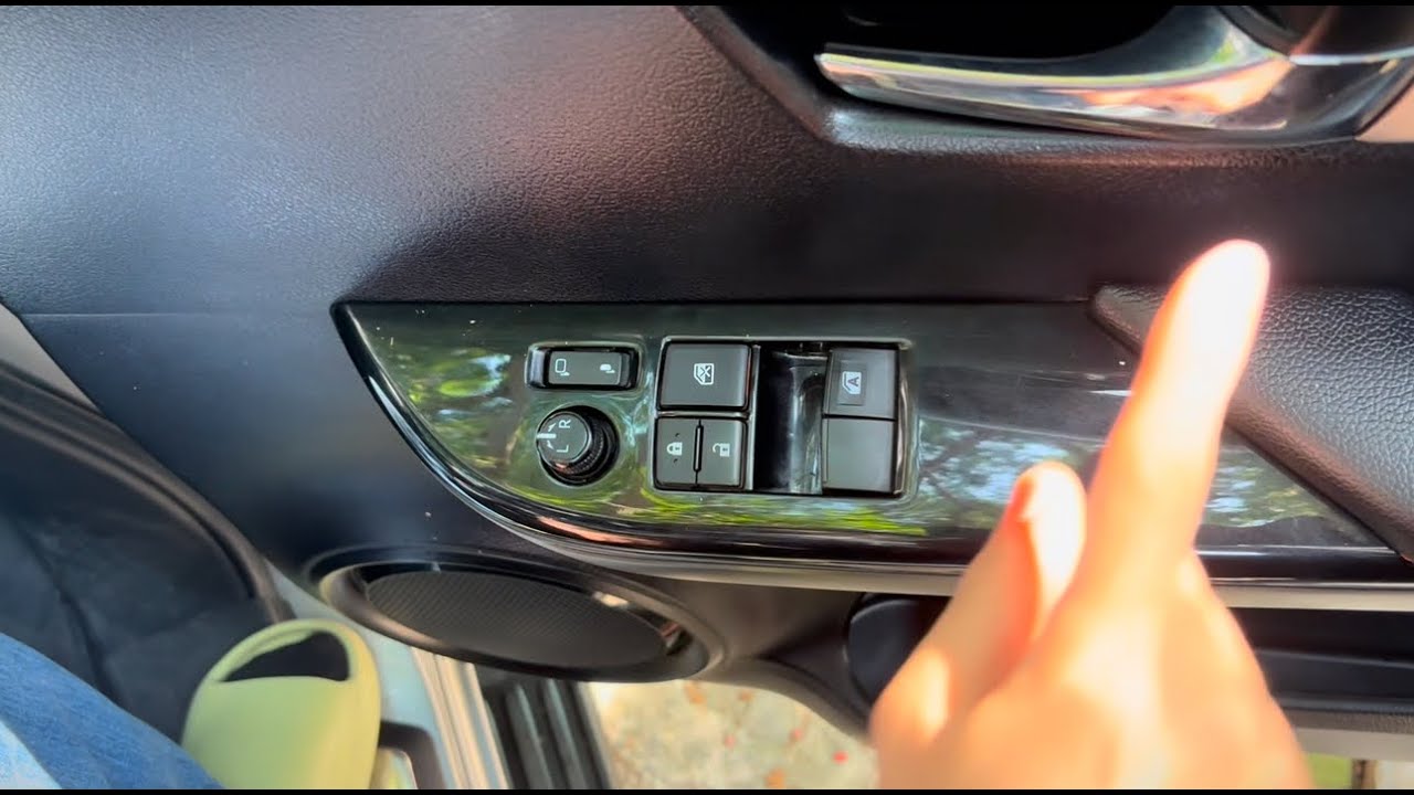 ကားကိုအခုမှစမောင်းသင်တဲ့သူတွေ သိကိုသိထားရမယ့်ကားမမောင်းခင်လုပ်ဆောင်ရမယ့်အချက်များနဲ့ဂီယာထိုးနည်း။