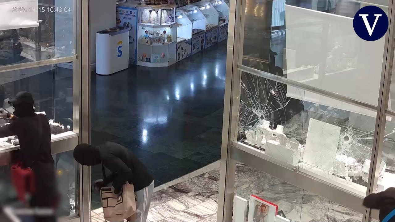 Detenidos tras robar una joyería y efectuar disparos en un centro comercial de Castellón
