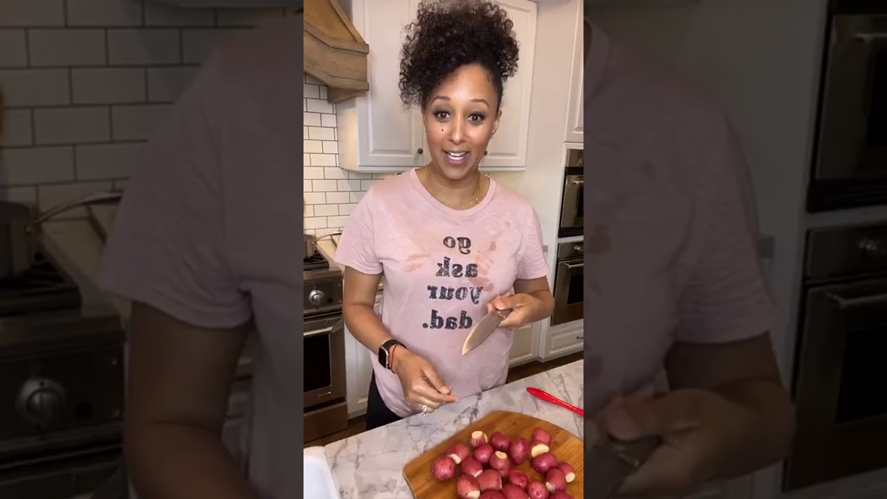 Tamera Mowry-Housley Live Stream, April 10, 2020