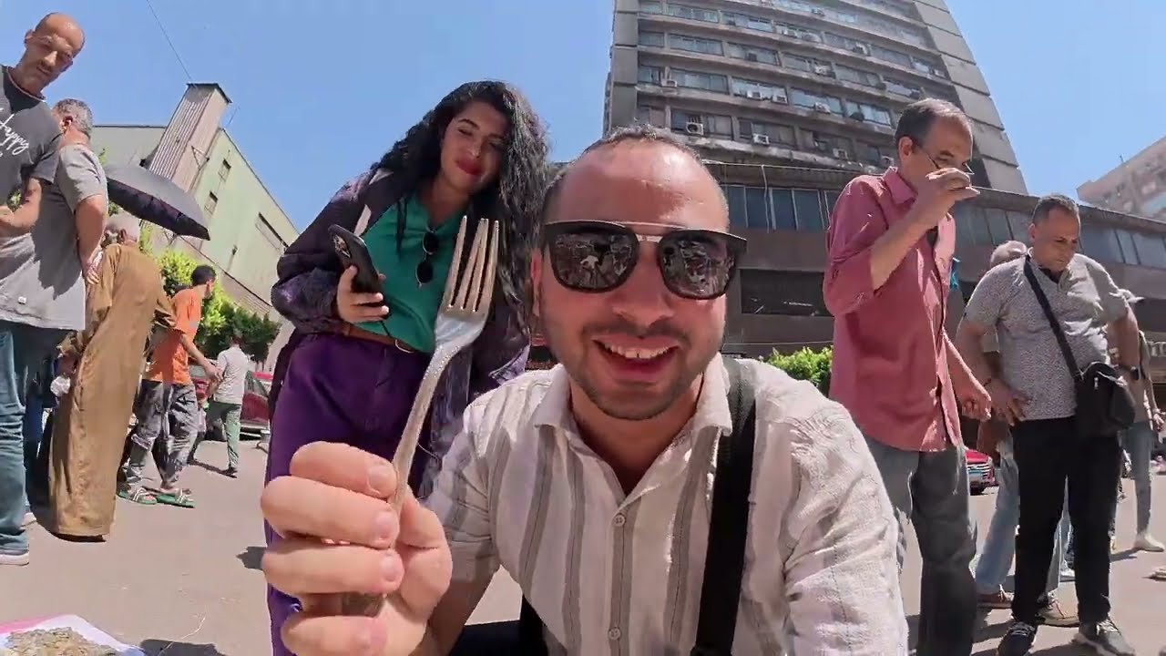 دخلت أغرب سوق في القاهرة 😱 لقيت شرايط كاسيت و حيوانات، كاميرات وجوابات من أيام زمان!