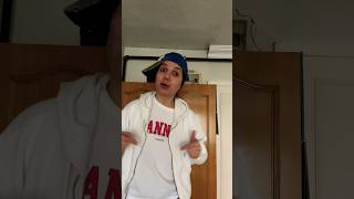 Küçükken Abi̇mi̇n Sözünü Di̇nlemezsem