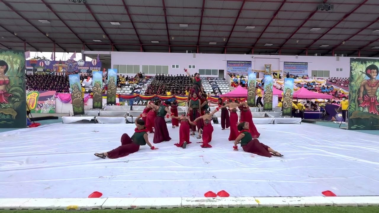 ผู้นำเชียร์โรงเรียนวัดเขมาภิรตาราม งานกรีฑาจังหวัดประจำปี 2566