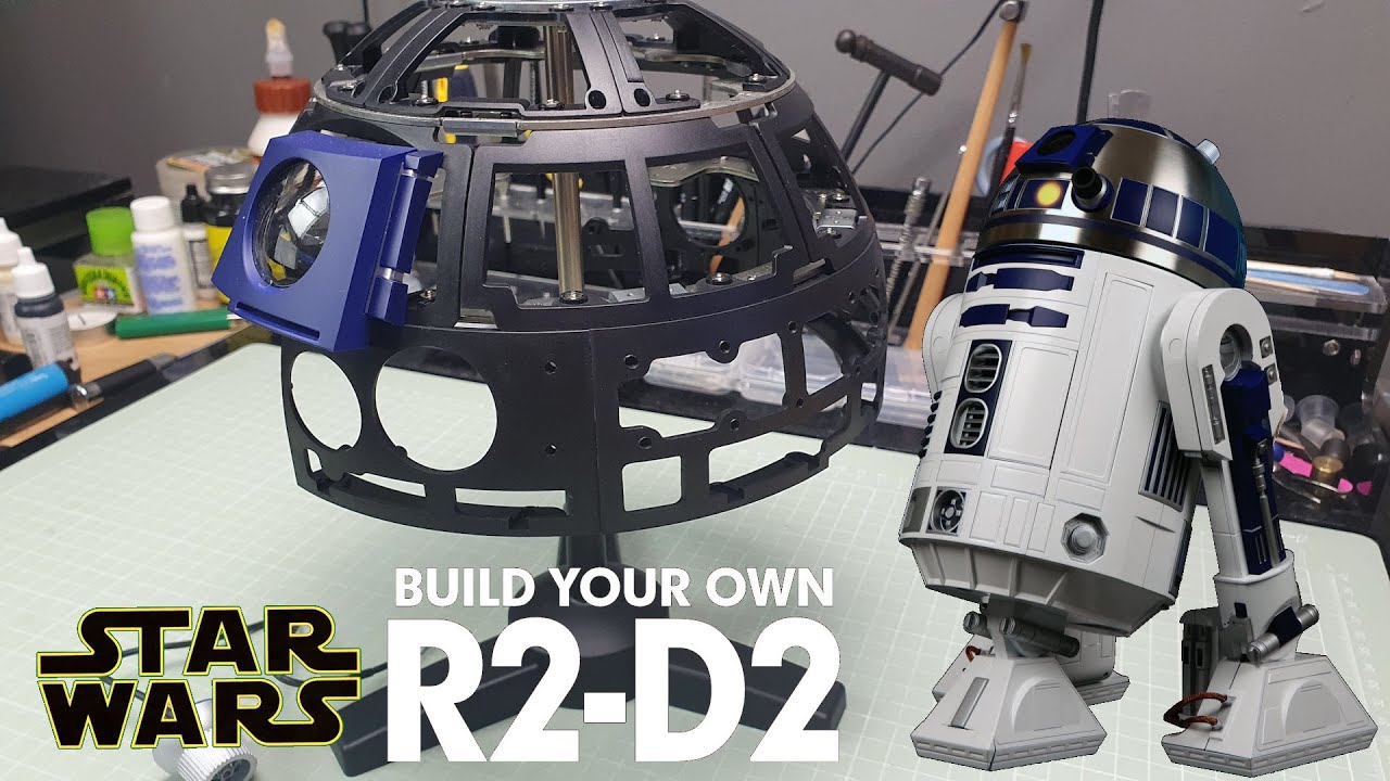 R2D2 build up model from Star Wars - Fanhome