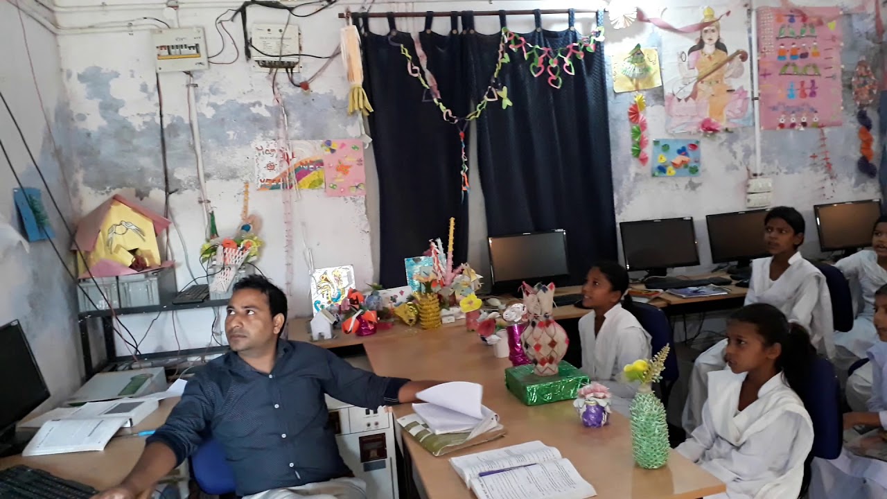 Computer ki jankari dete hue sir YouTube