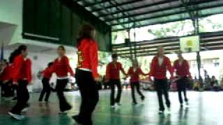 Cheer Dance nila papa jade sa miriam XD