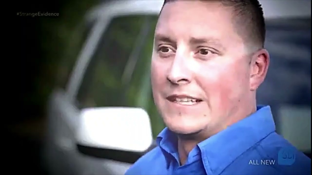 Bigfoot Road Crossing Dash Cam - Strange Evidence - Chasing Bigfoot S1 E3