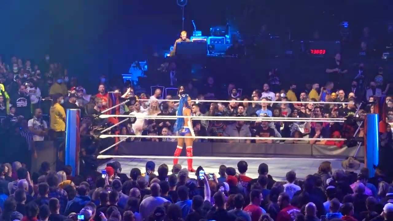 Sasha Banks Sailor Moon Cosplay Entrance LIVE @ Royal Rumble 2022 St. Louis